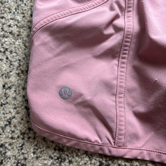Lululemon Tracker Short 4" Pink Puff Size 6 Swift Activewear Running Athletic - Picture 3 of 6